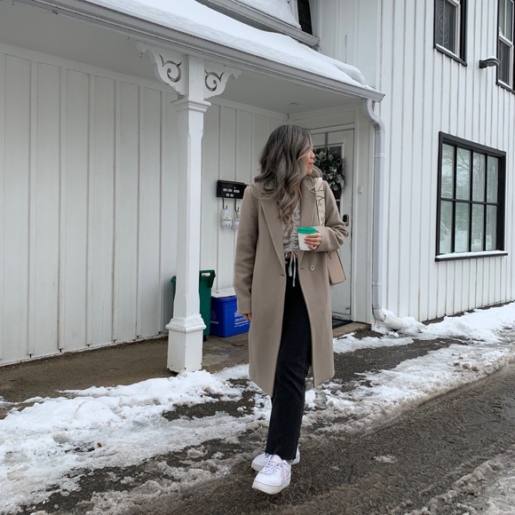 Meet your Posher, Kelly - Picture 1 of 1